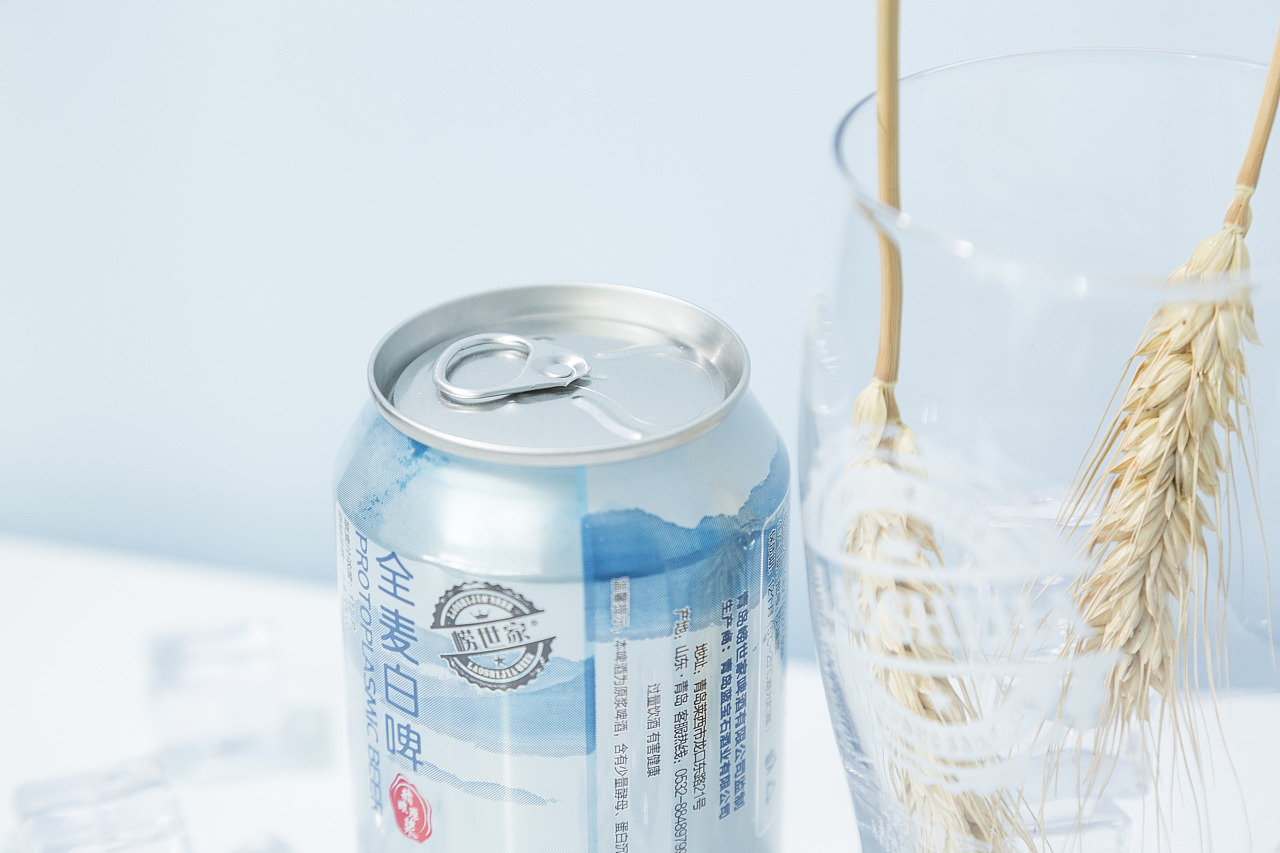 酵母與光影的藝術(shù)——啤酒拍攝下的產(chǎn)品美感